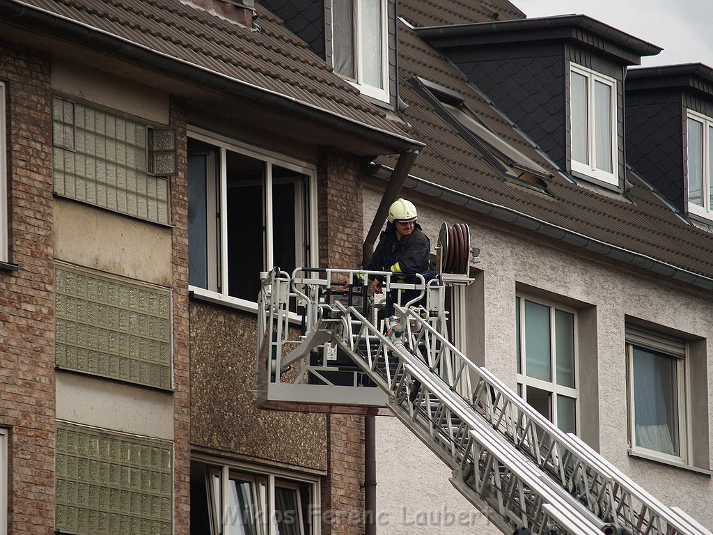 Kuechenbrand Koeln Holweide Bergisch Gladbacherstr P03.JPG